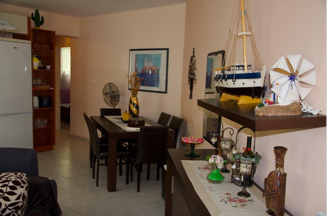Chanioti Center Apartment Esterno foto