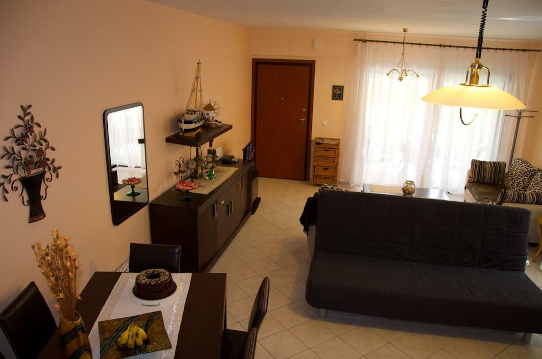 Chanioti Center Apartment Esterno foto
